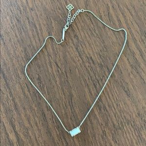 Kendra Scott necklace